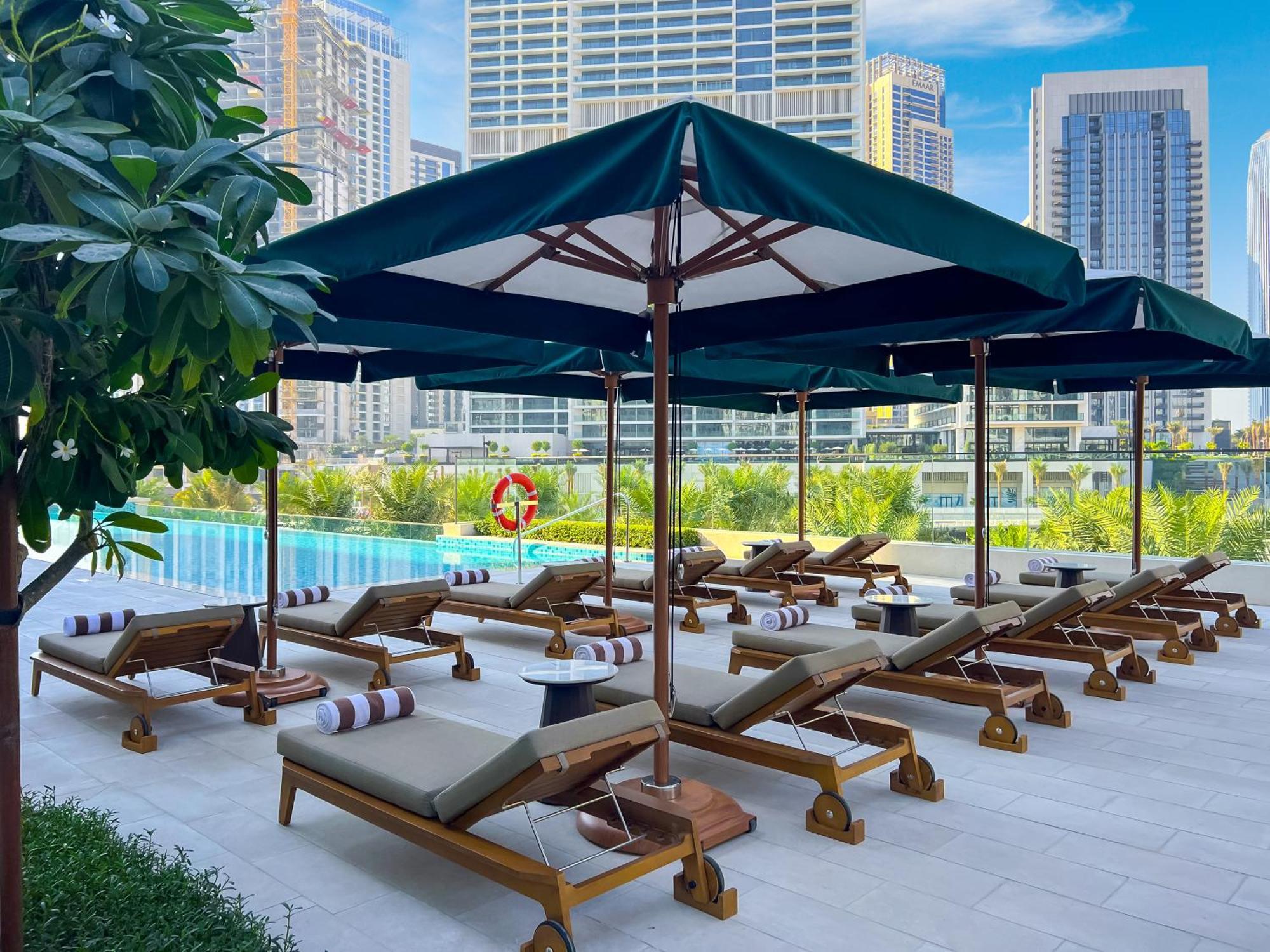 Fam Living - Vida Residences Stylish 2br Creekfront Charm Apartment Dubai